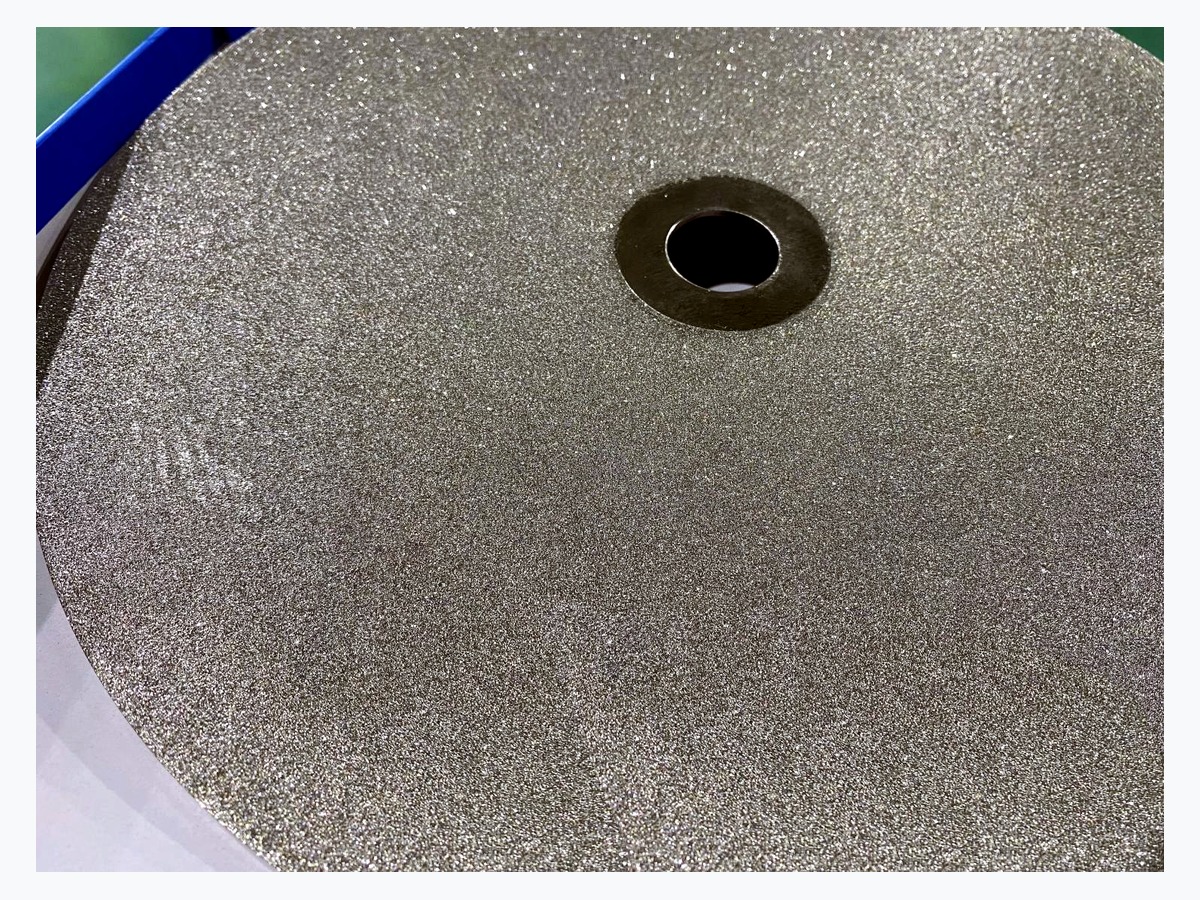 Electroplated diamond grinding wheel set
