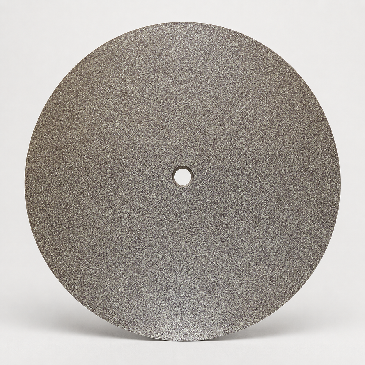 Electroplated diamond grinding wheel